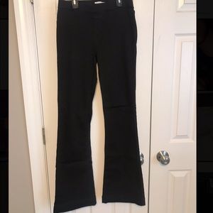 Slip-On Black Flare Jeans/Jeggings